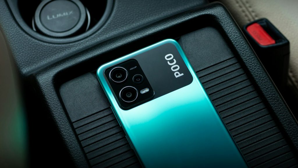 O Xadrez da POCO: A Solidez do M6 Pro 5G e as Pistas do Novo C95 Pro 4G